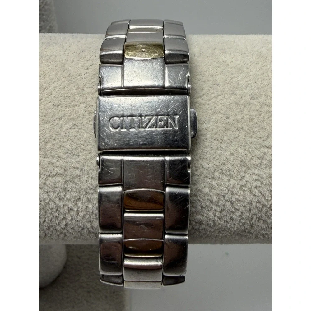 Scratched Citizen Eco-Drive F810-S005353 Working Mens Solar Watch 38MM 7